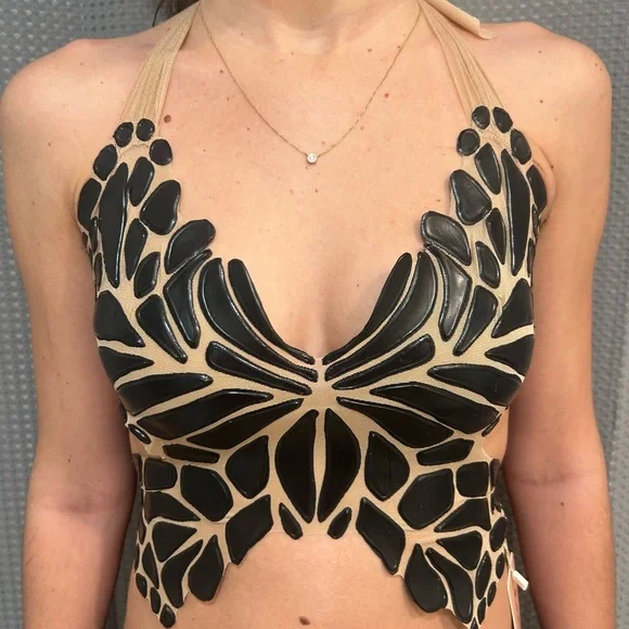 Ema Savahl Butterfly Top - Picture 2 of 5